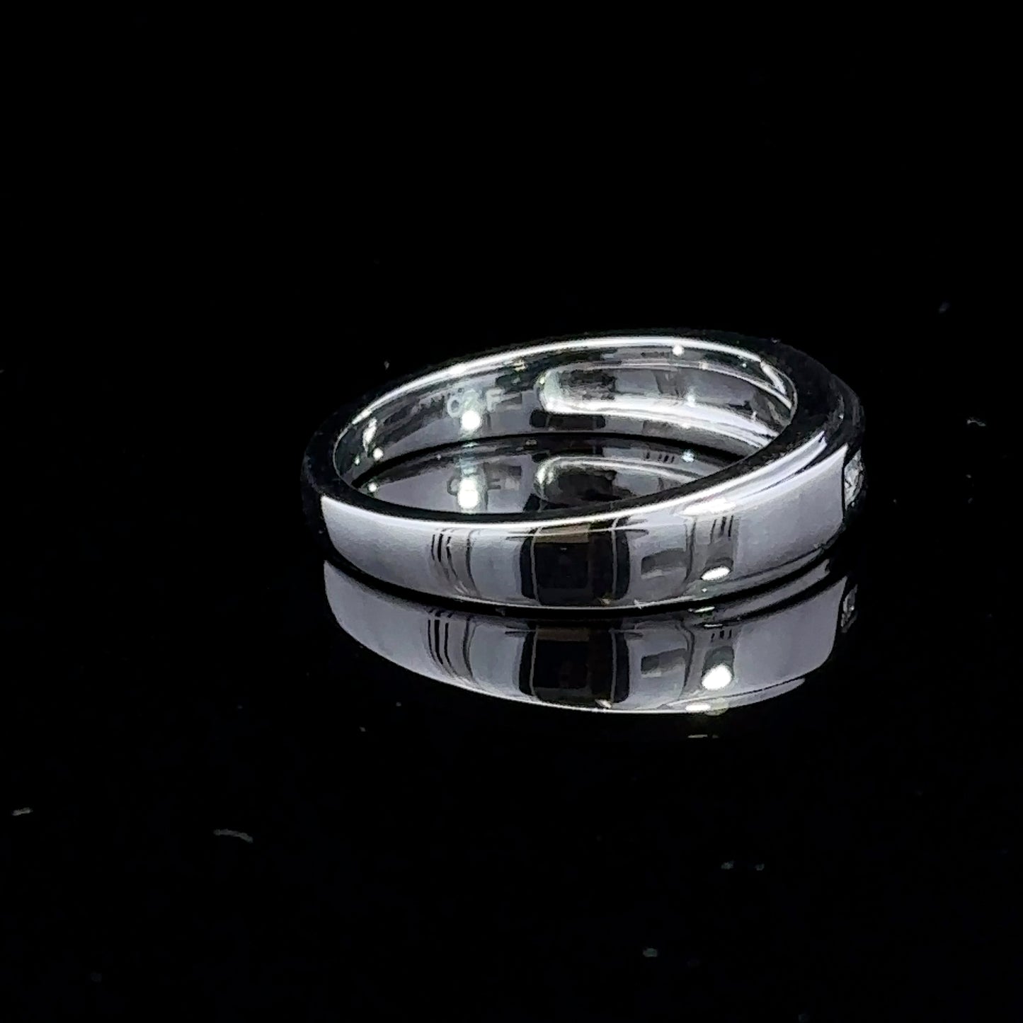 14K White 2.3 mm Square 5-Stone Band