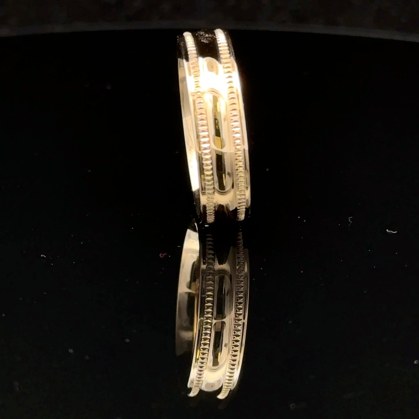 14K Yellow Gold Coin Edge Design Band